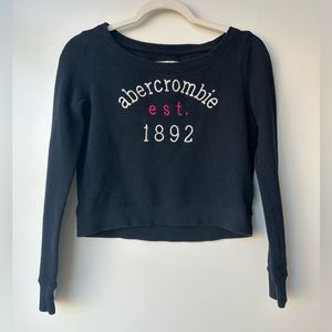 abercrombie kids embroidered sweatshirt size M